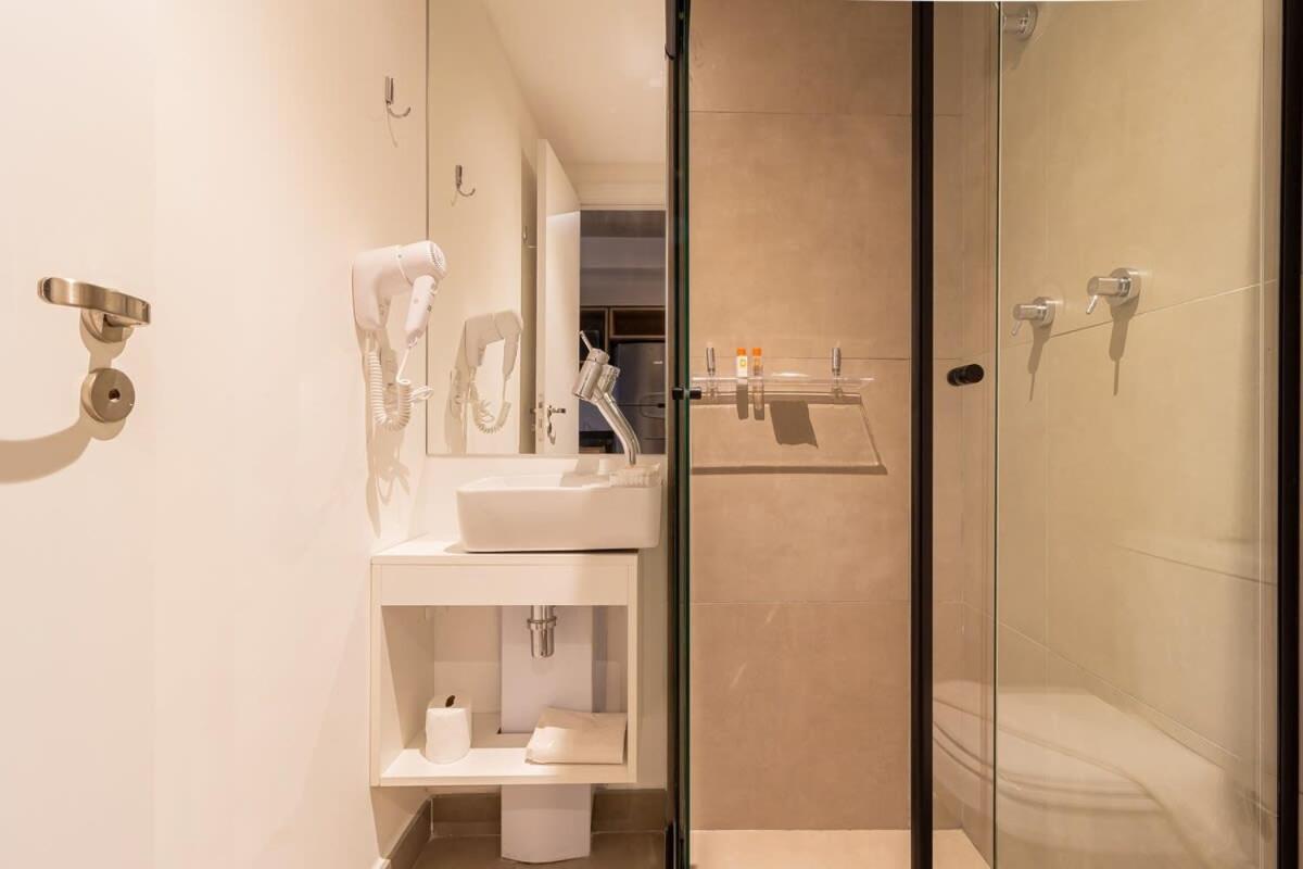 B Homy Bela Vista - Cercado De Facilidades Uen1101 * São Paulo